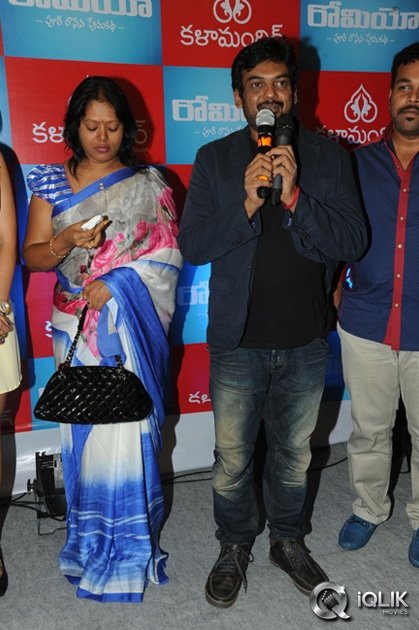 Celebrities-at-Romeo-Movie-Premiere-Show